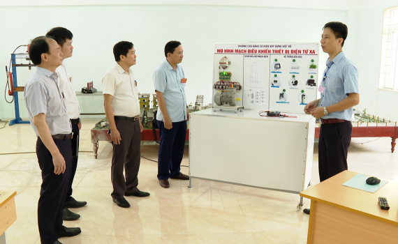 Hội thi thiết bị đ&agrave;o tạo tự l&agrave;m tỉnh Ninh B&igrave;nh năm 2022