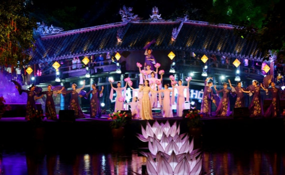 Festival Huế 2022: Độc đ&aacute;o, hấp dẫn &ldquo;Chợ qu&ecirc; ng&agrave;y hội&rdquo;