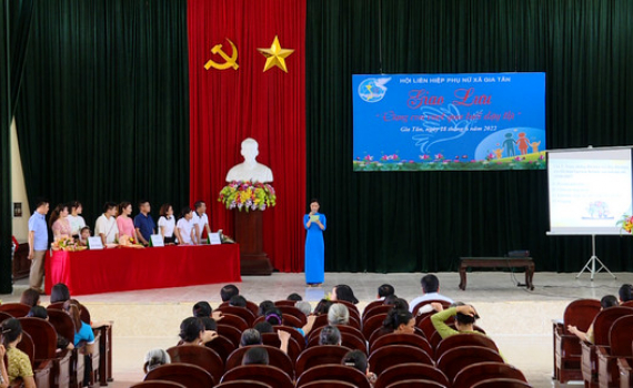Hội Li&ecirc;n hiệp Phụ nữ Gia Viễn kỷ niệm 21 năm Ng&agrave;y gia đ&igrave;nh Việt Nam