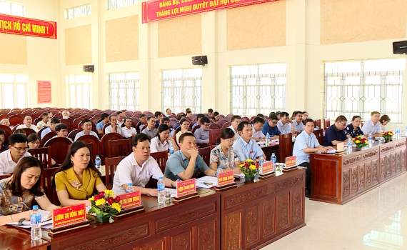 Đại biểu HĐND tỉnh tiếp x&uacute;c cử tri huyện Gia Viễn