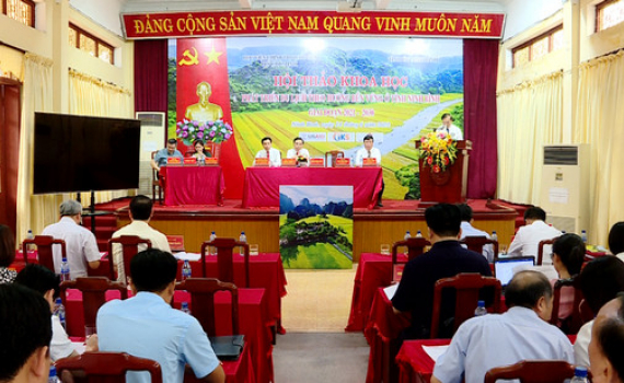 Hội thảo khoa học ph&aacute;t triển du lịch theo hướng bền vững ở tỉnh Ninh B&igrave;nh