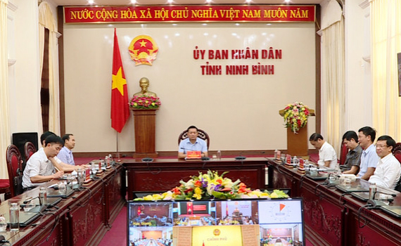 Hội nghị trực tuyến triển khai thực hiện Dự &aacute;n đầu tư x&acirc;y dựng đường bộ cao tốc Bắc &ndash; Nam ph&iacute;a Đ&ocirc;ng