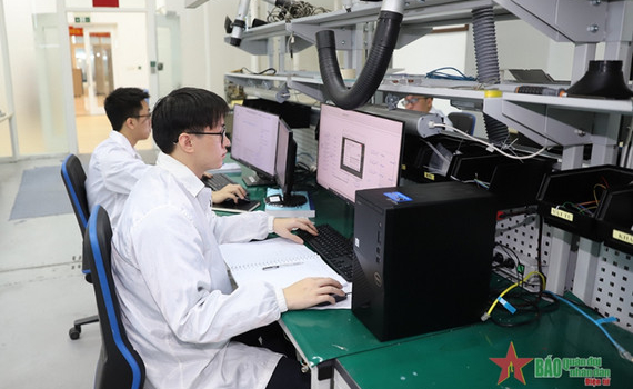 Kỹ sư h&agrave;ng kh&ocirc;ng Viettel: Trưởng th&agrave;nh qua những th&aacute;ch thức v&agrave; thất bại