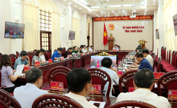Hội nghị trực tuyến to&agrave;n quốc về c&ocirc;ng t&aacute;c y tế v&agrave; ph&ograve;ng, chống dịch bệnh