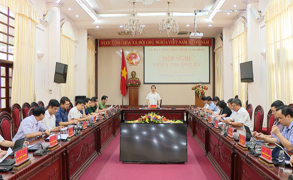 Hội nghị UBND tỉnh phi&ecirc;n thường kỳ th&aacute;ng 6/2022
