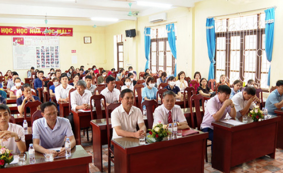Y&ecirc;n Kh&aacute;nh khai giảng lớp sơ cấp L&yacute; luận ch&iacute;nh trị kh&oacute;a 1 năm 2022