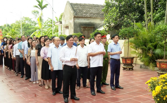 Huyện Kim Sơn d&acirc;ng hương Đ&igrave;nh l&agrave;ng Tuy Lộc