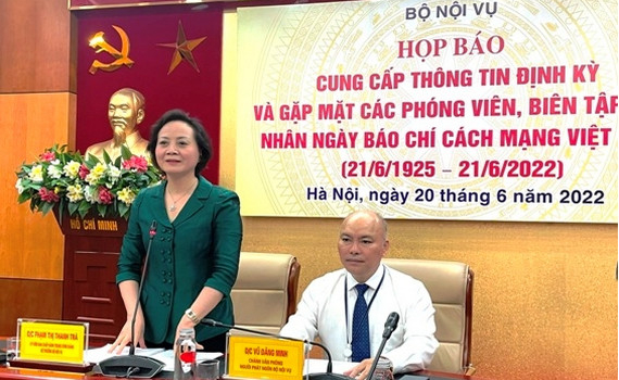 Bộ Nội vụ n&oacute;i g&igrave; về việc t&aacute;ch Tổng cục Đường bộ Việt Nam?