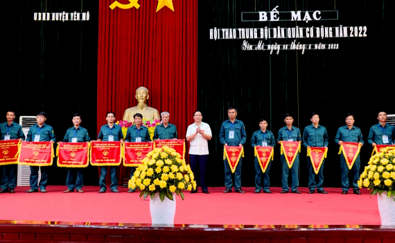 Hội thao Trung đội d&acirc;n qu&acirc;n cơ động huyện Y&ecirc;n M&ocirc; kết th&uacute;c th&agrave;nh c&ocirc;ng