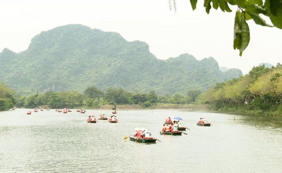 Kh&aacute;ch quốc tế đến Ninh B&igrave;nh tăng trưởng trở lại