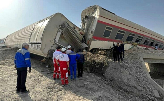Tai nạn t&agrave;u hỏa g&acirc;y nhiều thương vong tại Iran