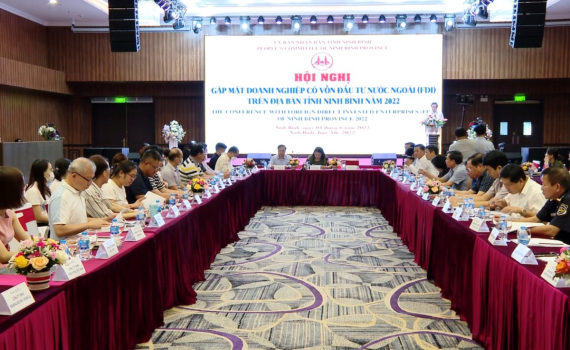 UBND tỉnh gặp mặt doanh nghiệp c&oacute; vốn đầu tư nước ngo&agrave;i
