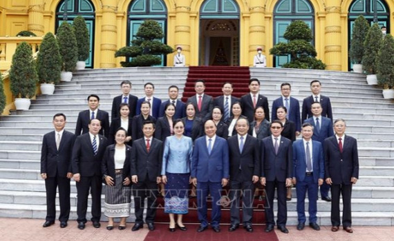 Chủ tịch nước Nguyễn Xu&acirc;n Ph&uacute;c tiếp Bộ trưởng, Chủ nhiệm Văn ph&ograve;ng Chủ tịch nước L&agrave;o