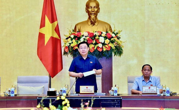 Ủy ban Thường vụ Quốc hội cho &yacute; kiến về t&igrave;nh h&igrave;nh triển khai g&oacute;i hỗ trợ phục hồi, ph&aacute;t triển kinh tế