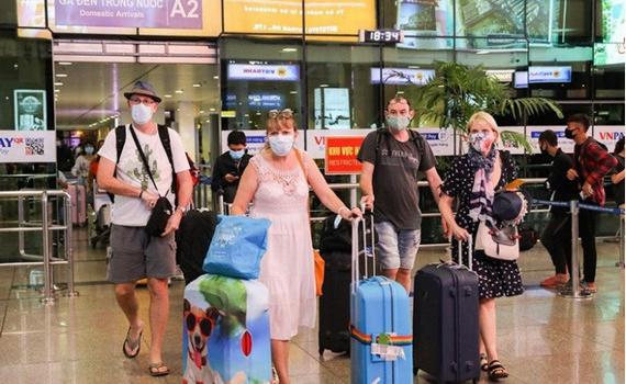 Du lịch Việt Nam tiếp tục phục hồi mạnh mẽ
