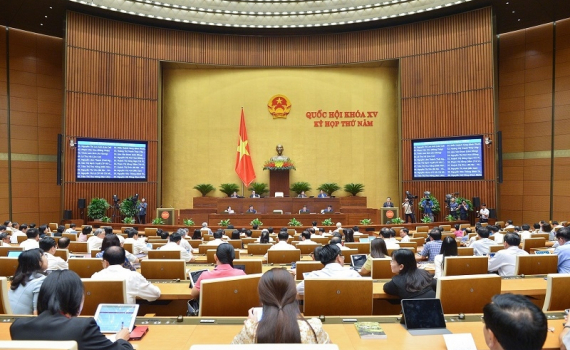 S&aacute;ng nay (8-6), Bộ trưởng Bộ Giao th&ocirc;ng vận tải tiếp tục trả lời chất vấn trước Quốc hội