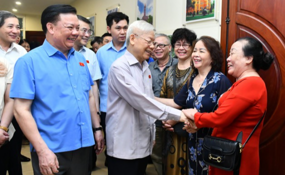 Th&agrave;nh quả nửa nhiệm kỳ thực hiện Nghị quyết Đại hội XIII của Đảng: &ldquo;Tiếng trống lệnh&rdquo; v&agrave; sức mạnh hiệu triệu