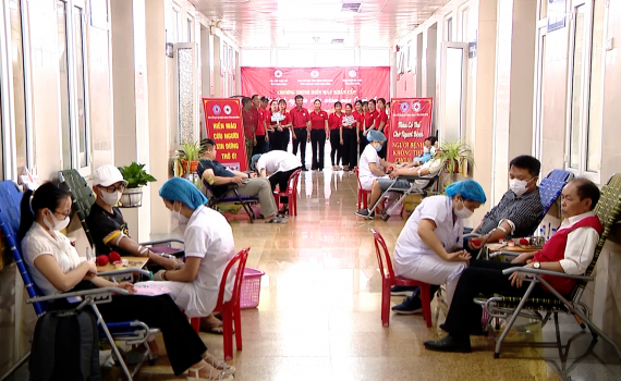 Những " Người h&ugrave;ng" giữ nhịp đập tr&aacute;i tim của tỉnh Ninh B&igrave;nh 