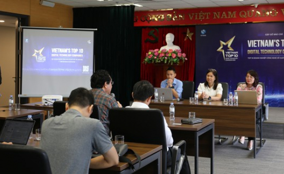 Doanh thu ng&agrave;nh c&ocirc;ng nghệ th&ocirc;ng tin tăng gần 4 lần sau 10 năm