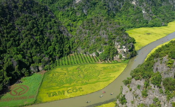 Du lịch Ninh B&igrave;nh tăng trưởng ấn tượng trong 6 th&aacute;ng đầu năm 2023