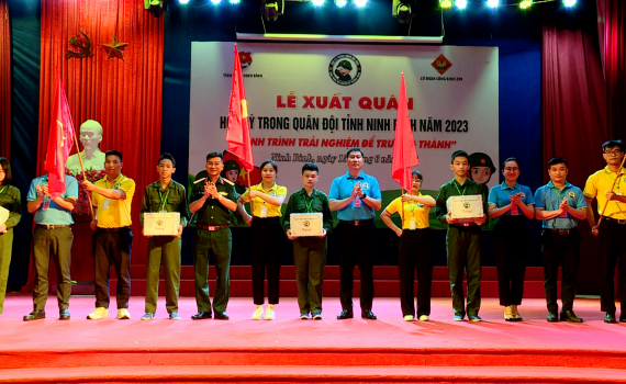 Lễ xuất qu&acirc;n "Học kỳ trong Qu&acirc;n đội" tỉnh Ninh B&igrave;nh năm 2023
