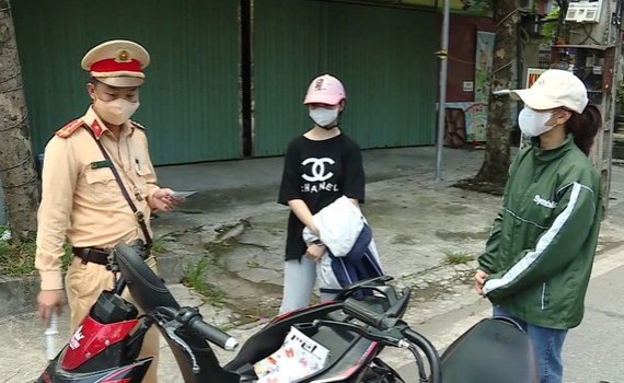 Y&ecirc;n Kh&aacute;nh triển khai cao điểm tuần tra kiểm so&aacute;t, xử l&yacute; c&aacute;c h&agrave;nh vi vi phạm ph&aacute;p luật tr&ecirc;n đường bộ