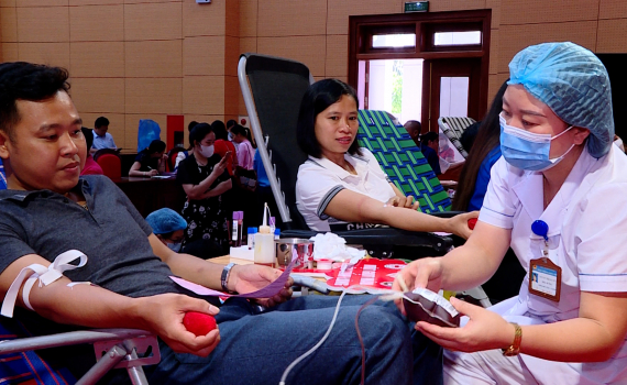 Chương tr&igrave;nh hiến m&aacute;u đợt 1 năm 2023 tại huyện Gia Viễn