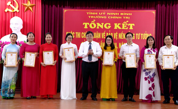 Tổng kết cuộc thi ch&iacute;nh luận về bảo vệ nền tảng tư tưởng của Đảng