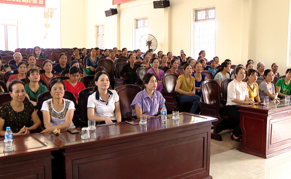 Tuy&ecirc;n truyền chăm s&oacute;c sức khỏe sinh sản v&agrave; n&acirc;ng cao chất lượng d&acirc;n số