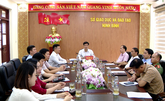 Hội nghị trực tuyến to&agrave;n quốc về c&ocirc;ng t&aacute;c tổ chức thi tốt nghiệp Trung học phổ th&ocirc;ng năm 2023