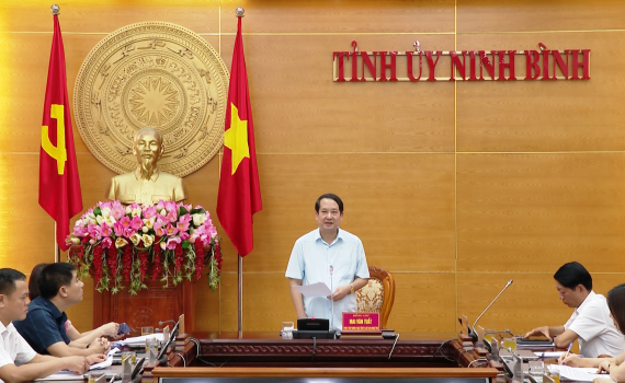 Giao ban c&ocirc;ng t&aacute;c D&acirc;n vận Qu&yacute; II