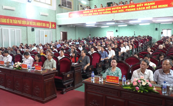 Gặp mặt kỷ niệm 75 năm th&agrave;nh lập Đảng bộ Thị trấn Ph&aacute;t Diệm