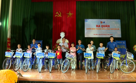Huyện đo&agrave;n Y&ecirc;n M&ocirc; ra qu&acirc;n chiến dịch Thanh ni&ecirc;n t&igrave;nh nguyện h&egrave; 2023