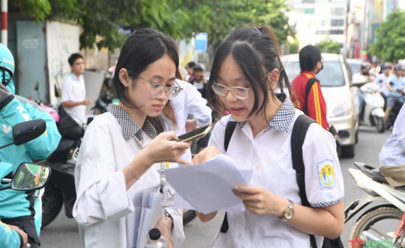 Thi tốt nghiệp THPT 2024: S&aacute;ng 28-6, th&iacute; sinh thi 2 b&agrave;i tổ hợp Khoa học tự nhi&ecirc;n v&agrave; Khoa học x&atilde; hội