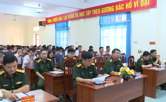 Bế mạc lớp bồi dưỡng chuy&ecirc;n m&ocirc;n nghiệp vụ cho ch&iacute;nh trị vi&ecirc;n Ban CHQS cấp x&atilde;