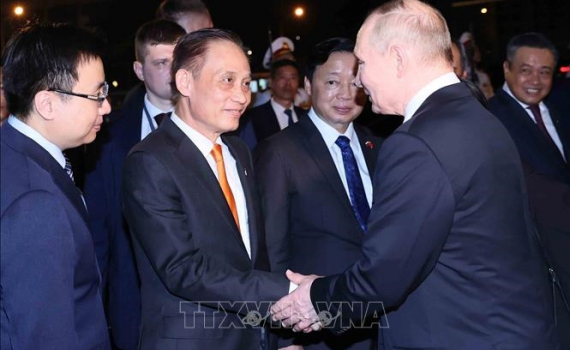 Tổng thống Li&ecirc;n bang Nga Vladimir Putin kết th&uacute;c tốt đẹp chuyến thăm cấp Nh&agrave; nước tới Việt Nam
