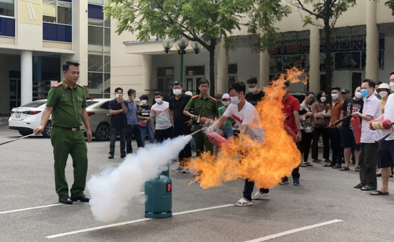 Thủ tướng chỉ thị tăng cường c&ocirc;ng t&aacute;c ph&ograve;ng ch&aacute;y, chữa ch&aacute;y