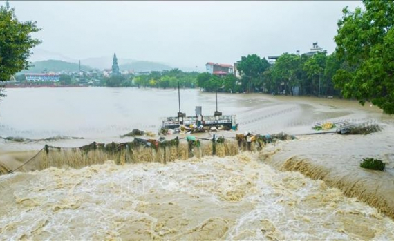 Bộ C&ocirc;ng Thương ra c&ocirc;ng điện ứng ph&oacute; với mưa, lũ, sạt lở đất v&agrave; ngập &uacute;ng