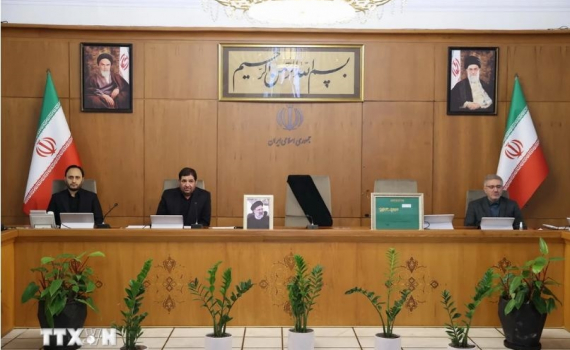 80 ứng cử vi&ecirc;n đăng k&yacute; tranh cử Tổng thống Iran
