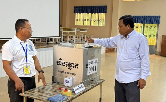 Đảng Nh&acirc;n d&acirc;n Campuchia thắng &aacute;p đảo tại cuộc bầu cử Hội đồng địa phương