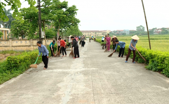 Hội LHPN huyện Y&ecirc;n Kh&aacute;nh, Nho Quan, Gia Viễn ra qu&acirc;n hưởng ứng ng&agrave;y m&ocirc;i trường thế giới năm 2024