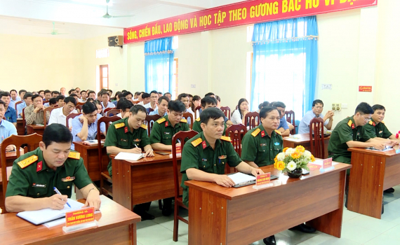 Khai mạc lớp bồi dưỡng chuy&ecirc;n m&ocirc;n nghiệp vụ cho ch&iacute;nh trị vi&ecirc;n Ban CHQS cấp x&atilde;