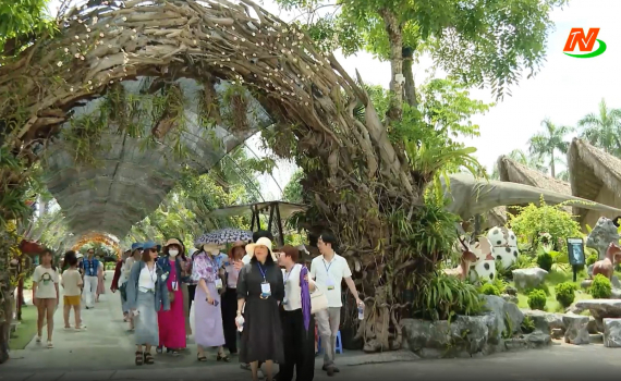 Đo&agrave;n Famtrip khảo s&aacute;t sản phẩm du lịch Ninh B&igrave;nh