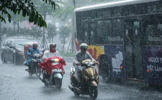 Thời tiết h&ocirc;m nay (3-6): Miền Bắc mưa d&ocirc;ng