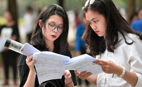 Đừng tạo ra những "c&uacute; sốc" cho học sinh