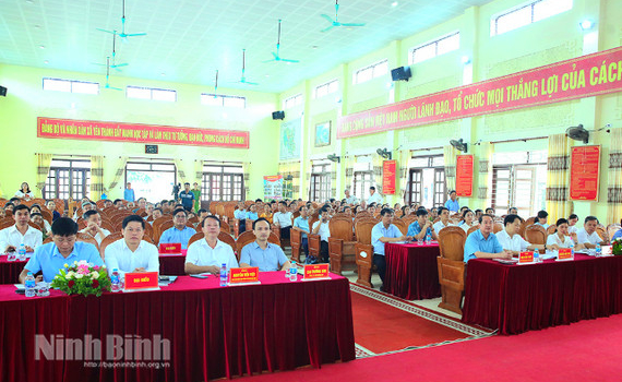Đại biểu HĐND tỉnh tiếp x&uacute;c cử tri huyện Y&ecirc;n M&ocirc;, Nho Quan