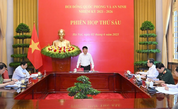 Chủ tịch nước chủ tr&igrave; Phi&ecirc;n họp thứ s&aacute;u Hội đồng Quốc ph&ograve;ng v&agrave; An ninh nhiệm kỳ 2021-2026