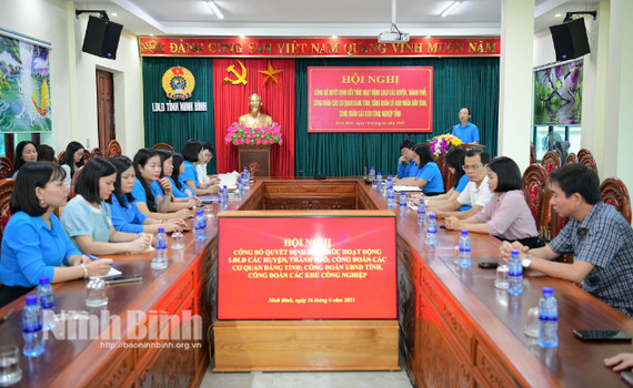 C&ocirc;ng bố Quyết định kết th&uacute;c hoạt động c&aacute;c C&ocirc;ng đo&agrave;n cấp tr&ecirc;n cơ sở