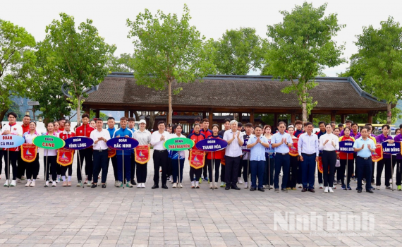 Khai mạc Giải Đua thuyền Canoeing cup v&ocirc; địch c&aacute;c đội mạnh quốc gia năm 2026 tại Ninh B&igrave;nh
