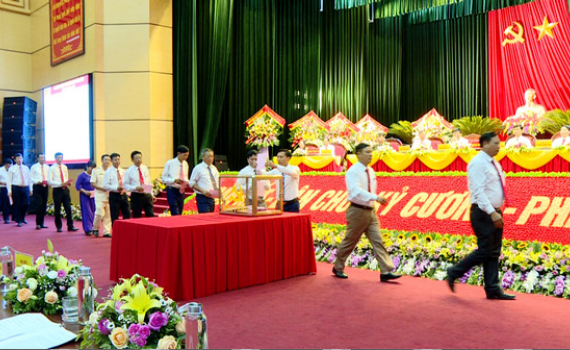 39 đồng ch&iacute; được bầu v&agrave;o BCH Đảng bộ huyện Y&ecirc;n Kh&aacute;nh nhiệm kỳ 2020-2025